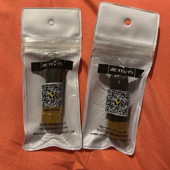 Retevis 2 Way Radio Antenna,136-174/400-480MHz SMA-F Antenna. 2 pack! - Picture 2 of 10